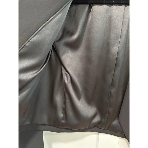 Alice + Olivia Cropped Tuxedo Style Blazer Size 8 - Picture 5 of 5
